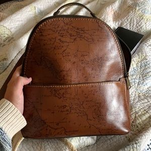 Map backpack